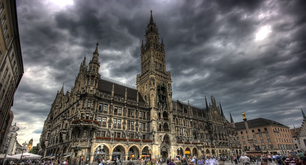 Germany’s Rathaus-Glockenspeil