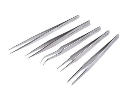 Tweezers